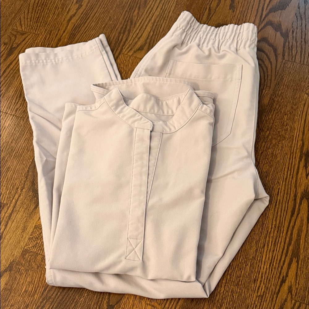 Figs limited edition color “Slate” Scrub Set - Top & Elastic Waist Pants
